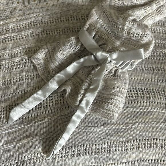 NWT White House Black Market Beaded Heather Gray Knit Top — Size L - Picture 7 of 8